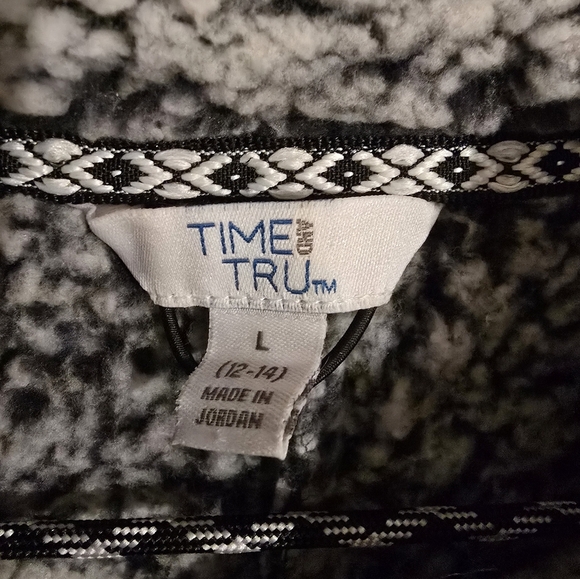 Time & Tru Sherpa 1/4 zip longsleeve pullover. Gray. Womans size Large. - Picture 4 of 5